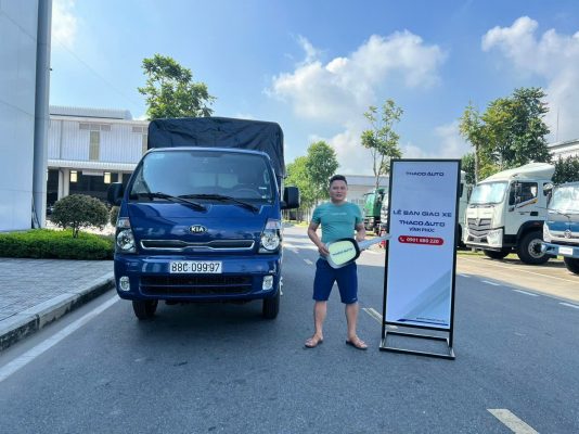 Bàn giao xe KIA K250 tới Anh Huân(Vĩnh Tường)