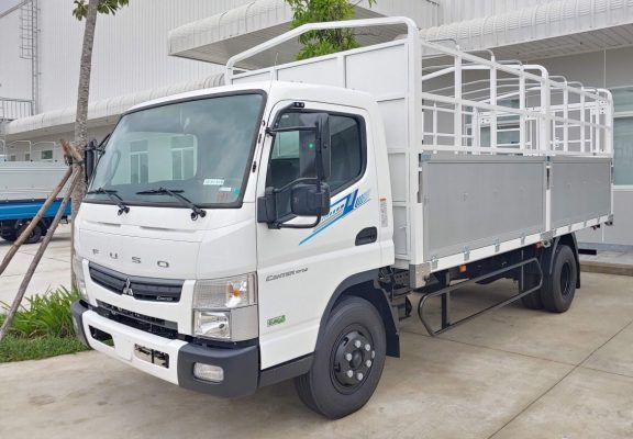 Xe tải FUSO 3.5 tấn, thùng dài 5.2 mét