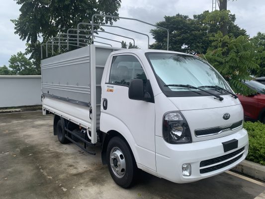 KIA K250 thùng bạt tiêu chuẩn(mở 3 bửng)