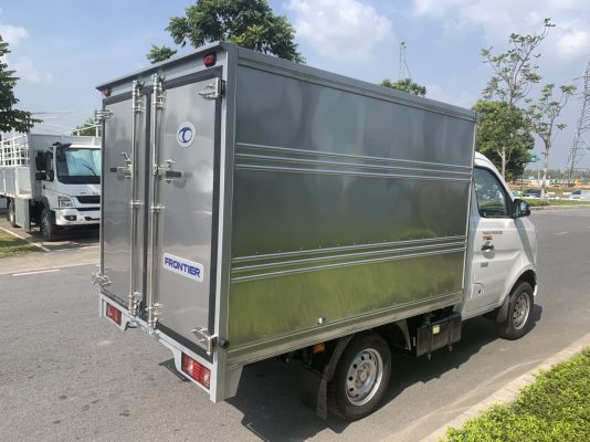 Thùng kín chất liệu inox 304