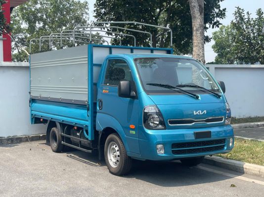 Xe tải KIA K200 thùng bạt tải trọng 1,9 tấn