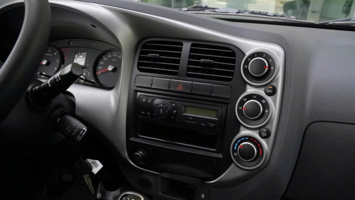 KIA K200 thùng bạt mẫu mới trang bị điều hòa 2 chiều nóng/lạnh