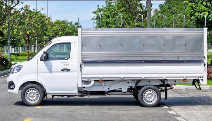 Kích thước thùng: 3.250 x 1.650 x 1.660 mm